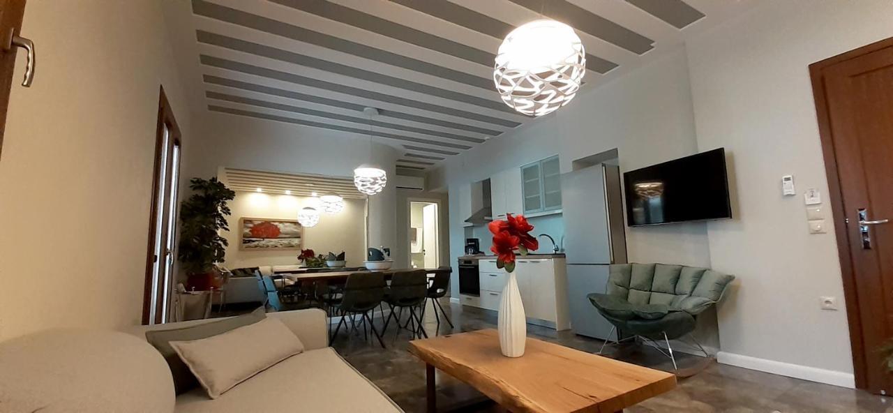 Andros 4 All Seasons Villas & Suites Ormos  Esterno foto