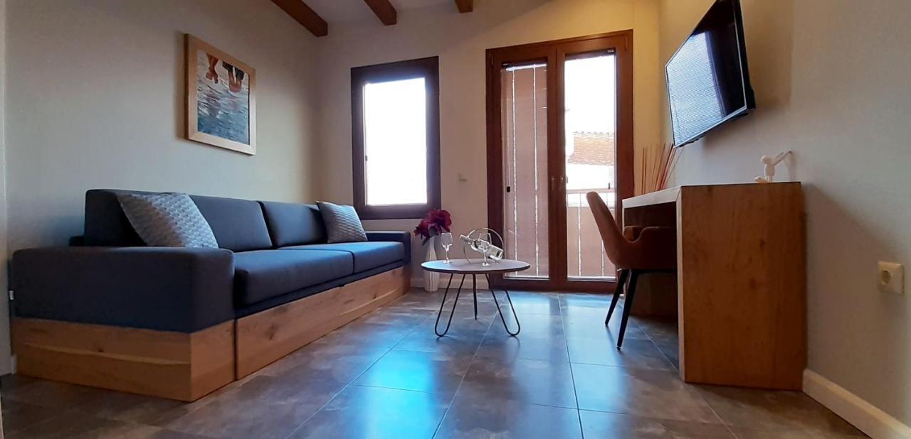 Andros 4 All Seasons Villas & Suites Ormos  Esterno foto