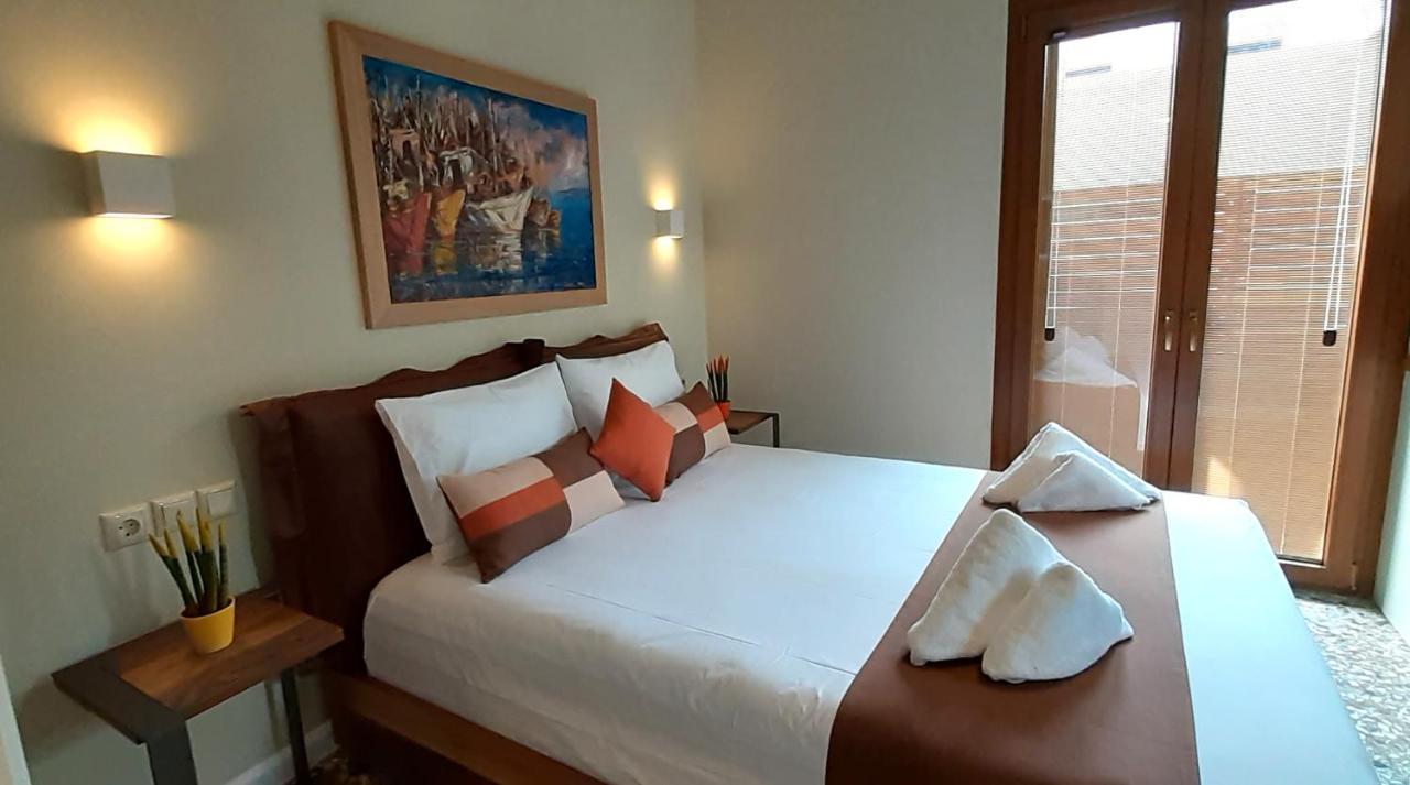 Andros 4 All Seasons Villas & Suites Ormos  Esterno foto