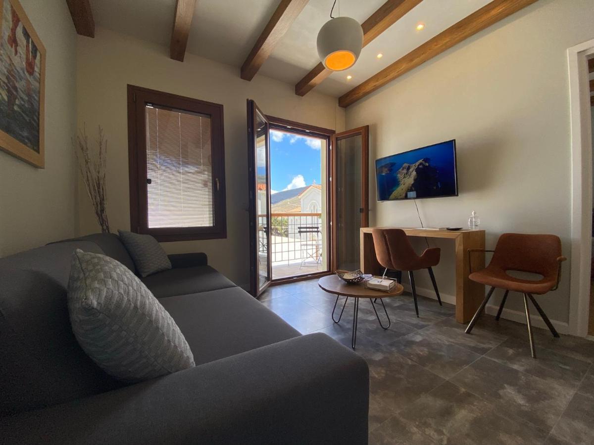 Andros 4 All Seasons Villas & Suites Ormos  Esterno foto