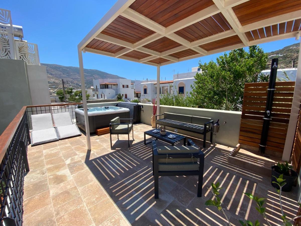 Andros 4 All Seasons Villas & Suites Ormos  Esterno foto