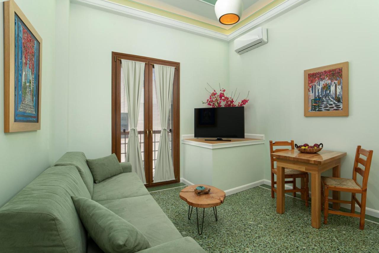 Andros 4 All Seasons Villas & Suites Ormos  Esterno foto