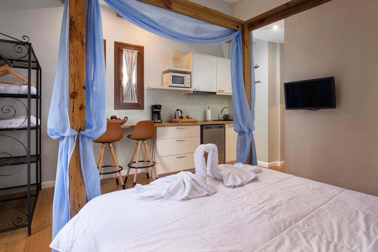 Andros 4 All Seasons Villas & Suites Ormos  Esterno foto